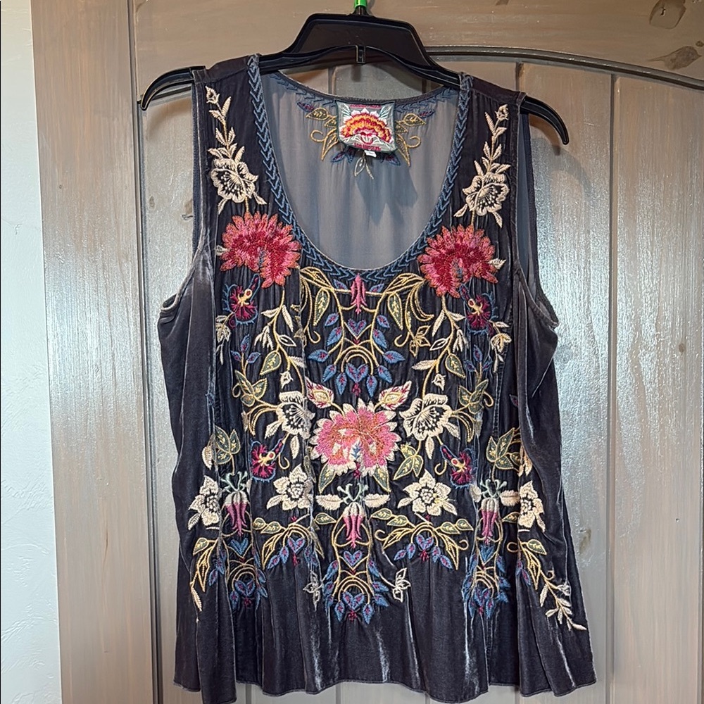Johnny Was Gray Velvet Embellished Embroidered Sleeveless Tank Top